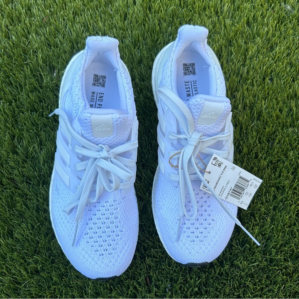 Adidas ULTRABOOST 5.0 DNA SHOES